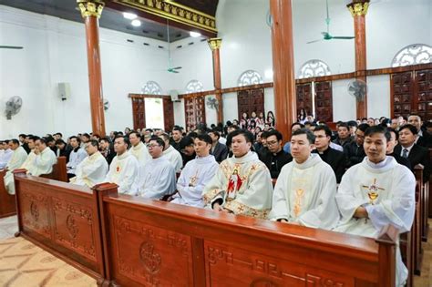 Scandal rocks Catholic Church: Vietnamese ‘fortune.